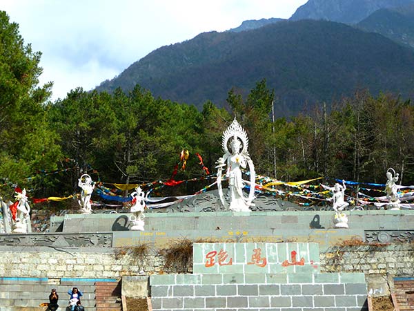 四川紅色旅游線路集錦，三天、二天、一天線路報(bào)價(jià)，可定制紅色旅游線路